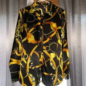 Gold Chain print shirt and leggings